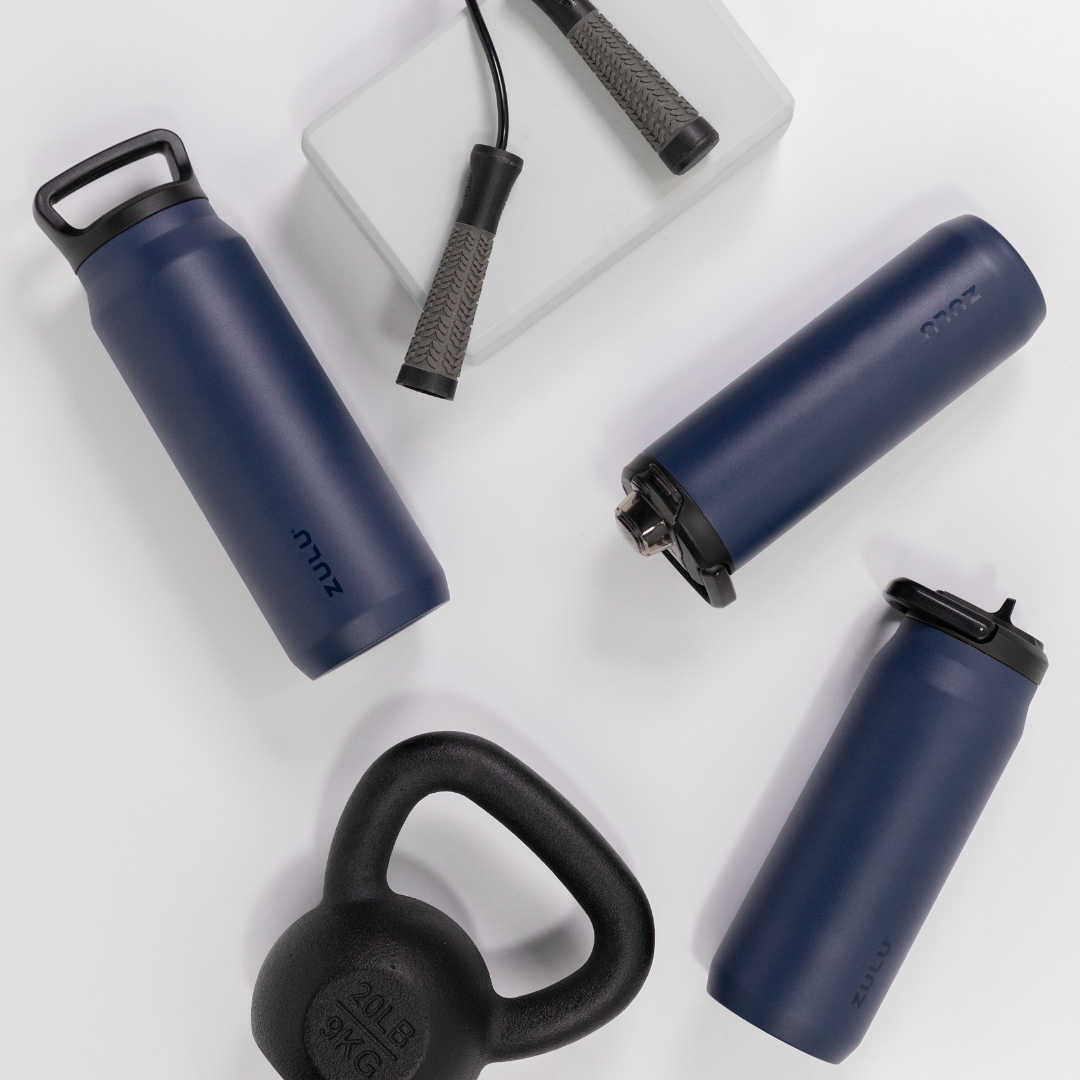 base-stainless-steel-bottle-with-three-lids-n2 zulu_base_navy_1_833e5a5b-ef76-4a12-bb70-abb75cbc2014.png