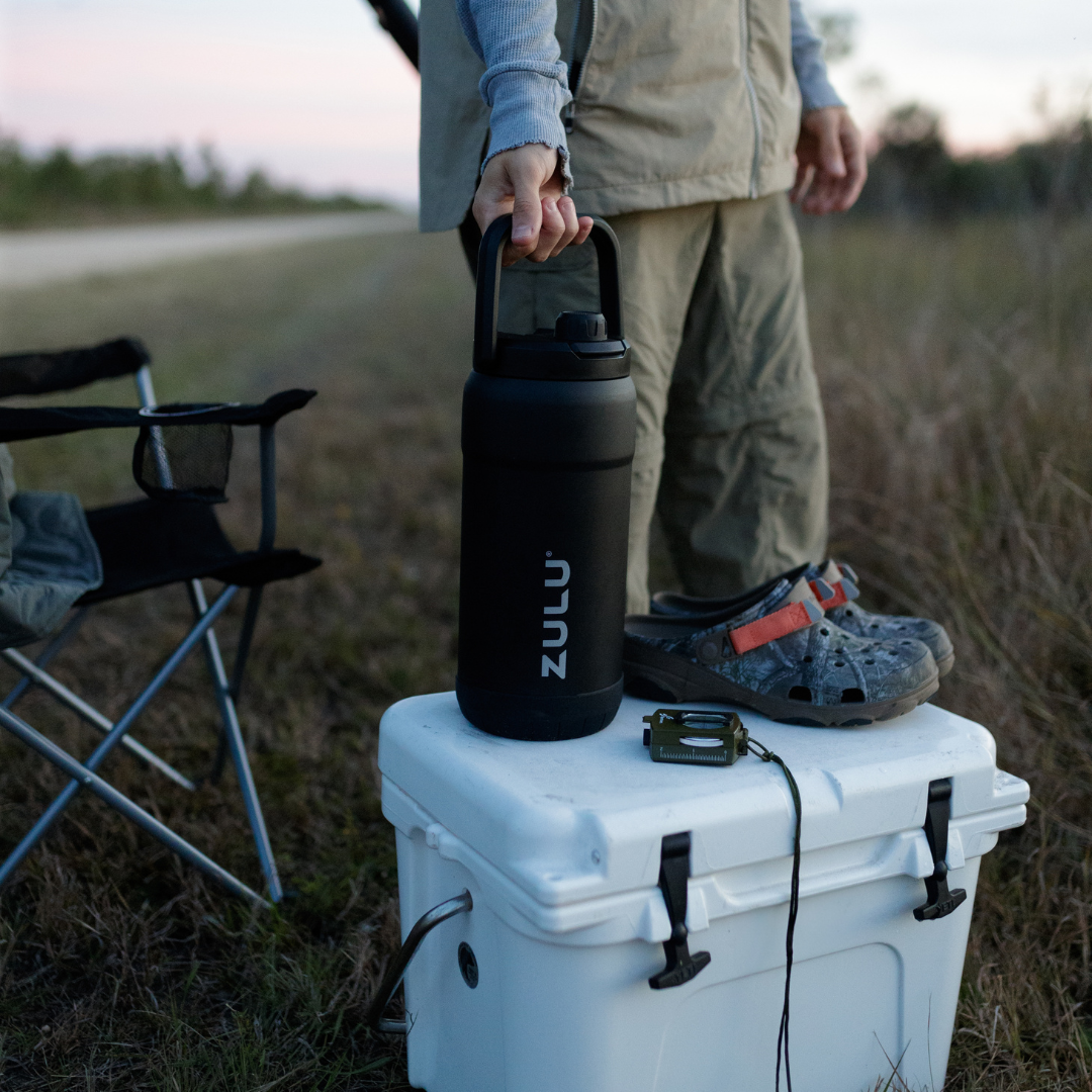 goals-mammoth-101oz-stainless-steel-bottle-g1 GoalsMammothBlackLifestyle.png